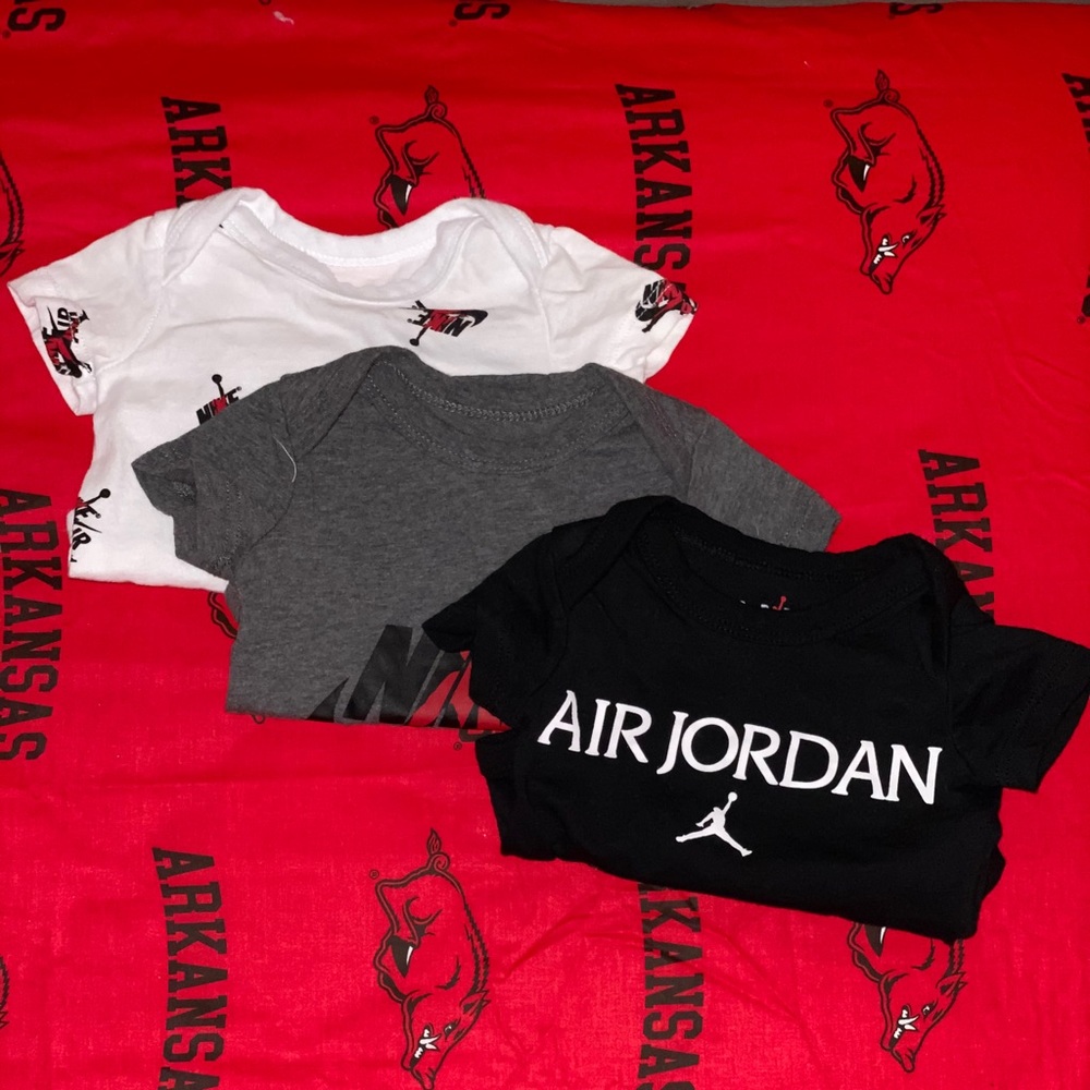 Baby Jordan onesies 3pc